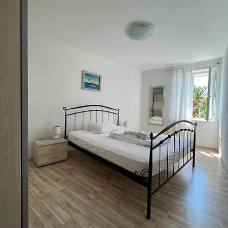 Apartment Bilenjki Baska Voda